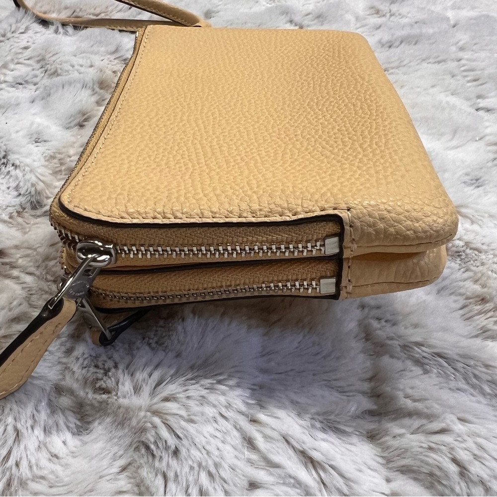 NWOT Coach Retro Yellow Double Corner Zip Wristlet - Picture 8 of 8